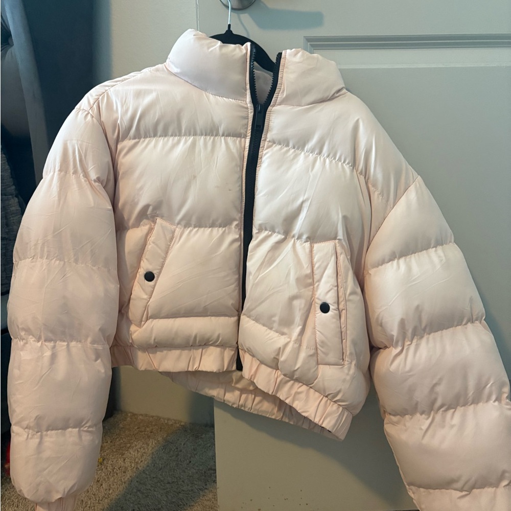 PrettyLittleThing Pastel Pink Cropped Puffer Jacket